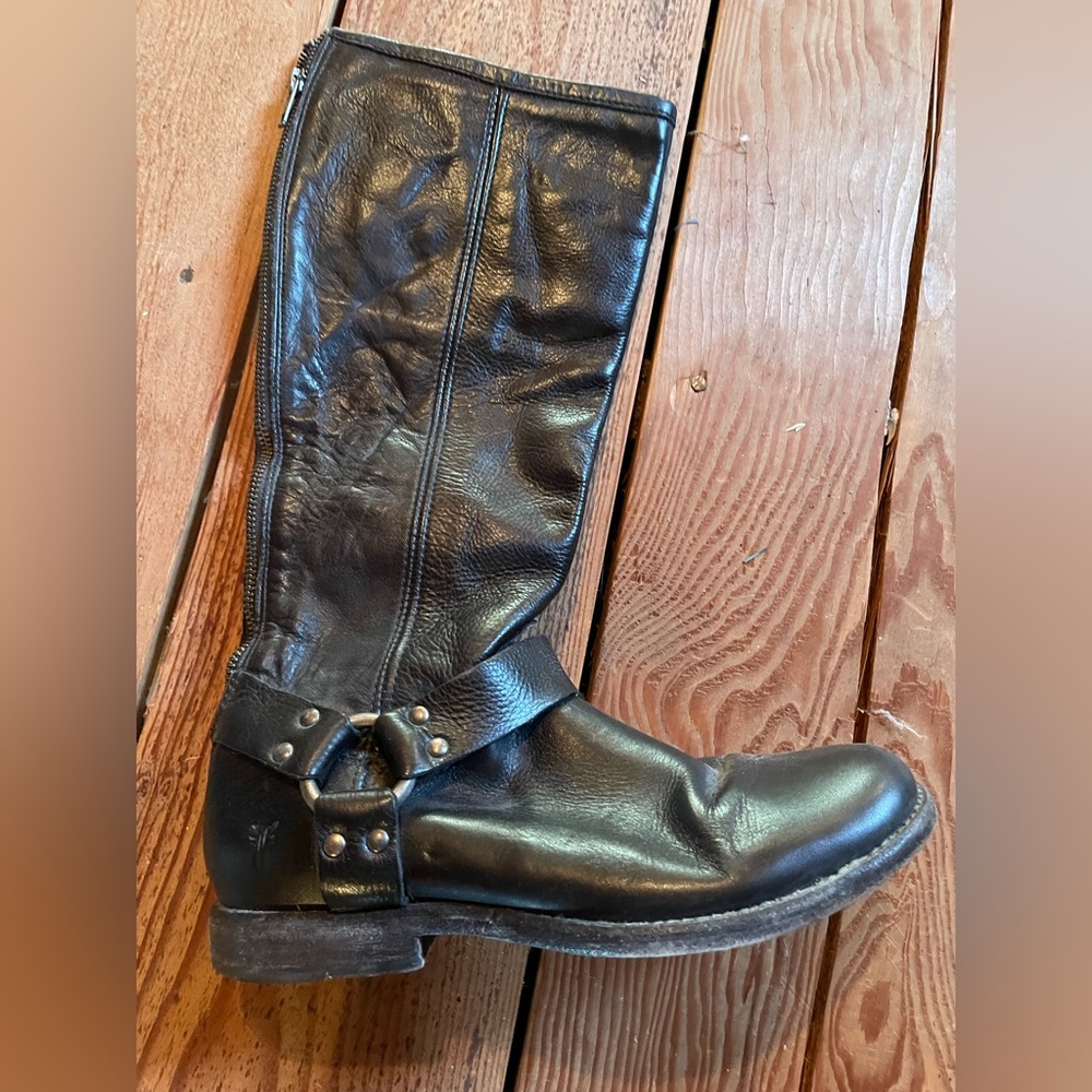 Women’s Frye tall boots